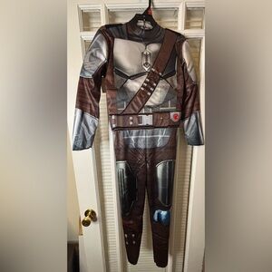 Kids Star Wars Mandalorian Costume - Brown and SilverSize Medium (8-10)
